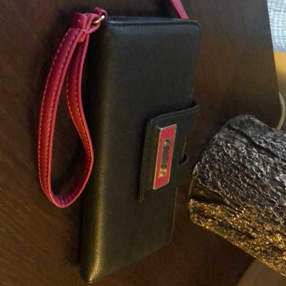 Kenneth Cole - Picture 5 of 5